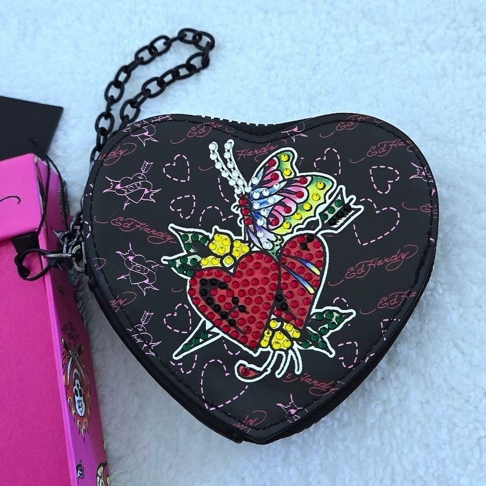 Ed Hardy Double✌️ Red❤️ Rhinestone💎 Hearts❤ Zip Around Coin🪙 Purse - NIB